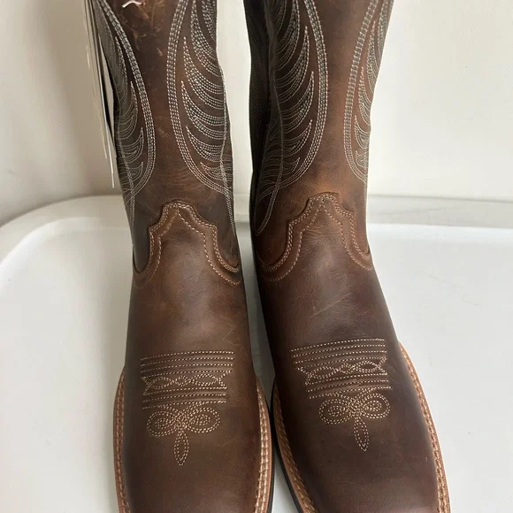Ariat Brown Leather Round Up Western Wide Square Toe 11” Pull On Boots - Picture 3 of 10